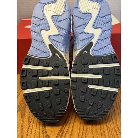 Nike Air Max Excee Multicolor Women's Sneakers Sz 7  New - Picture 7 of 11